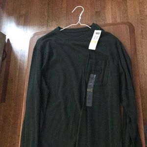 Chaps long sleeve crew. Hunter green. Never worn. Tags still on.